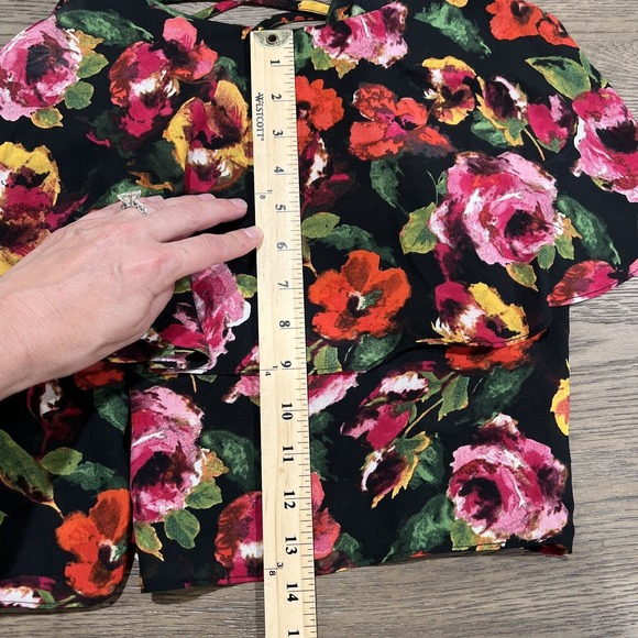 Paper Crane Women’s Shirt‎ Size Medium Crop Top Layered Criss Cross Back - Picture 9 of 11